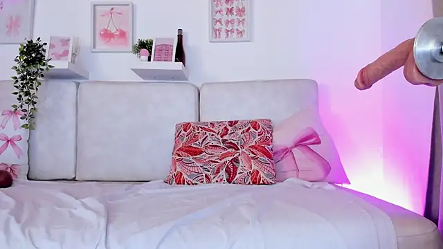 Malka Burning online show from 15, 9, 2025