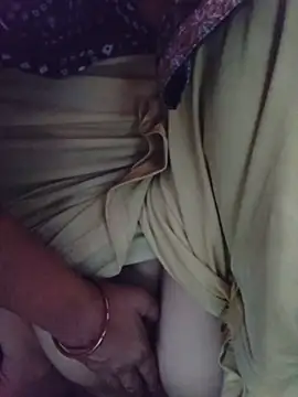 Snapshot of Hot-rubina chatting on 23, 4, 2026 Hot-rubina online show from 23, 4, 2026