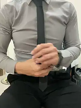 harrylouis1357 online show from 10, 12, 2024