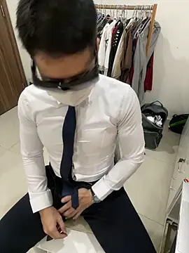 harrylouis1357 online show from 15, 3, 2025