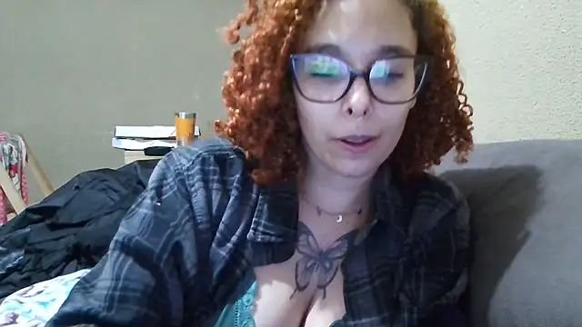 Snapshot of lizza_monroe chatting on 11, 9, 2025 lizza monroe online show from 11, 9, 2025