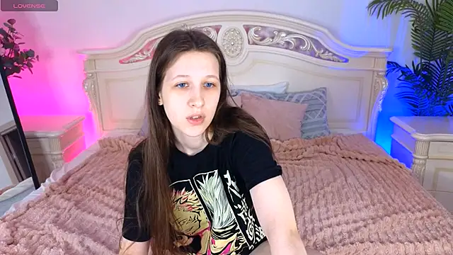 ur kitty   online show from 29, 9, 2025