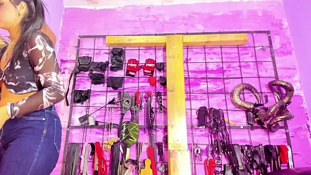 Snapshot of alexia_aitanaa_ chatting on 8, 2, 2026 alexia aitanaa online show from 8, 2, 2026