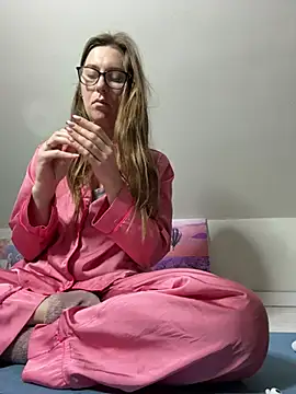 Snapshot of ur_pleasure_ chatting on 8, 3, 2025 ur pleasure online show from 8, 3, 2025