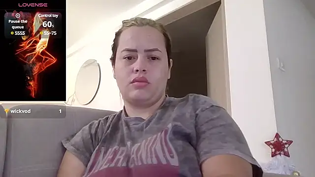 Snapshot of saramartinez1000 chatting on 9, 12, 2024 saramartinez1000 online show from 9, 12, 2024