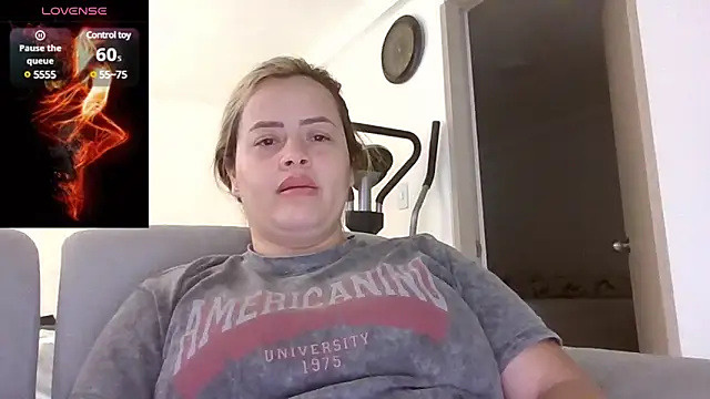 Snapshot of saramartinez1000 chatting on 29, 1, 2025 saramartinez1000 online show from 29, 1, 2025