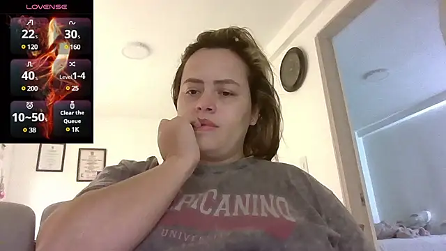 Snapshot of saramartinez1000 chatting on 17, 3, 2025 saramartinez1000 online show from 17, 3, 2025