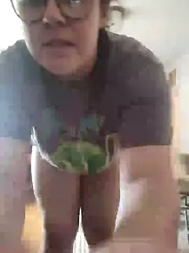 Snapshot of velvetta_ chatting on 19, 12, 2024 velvetta online show from 19, 12, 2024