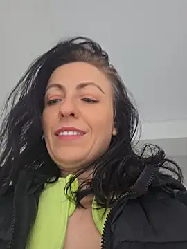 lovewildguy1 online show from 31, 3, 2026