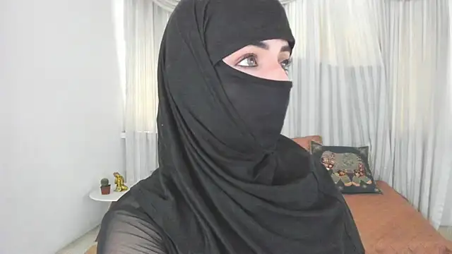 Snapshot of Uzra_hayed chatting on 27, 6, 2026 Uzra hayed online show from 27, 6, 2026