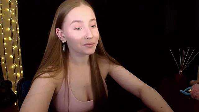 SindiWatsoon online show from 15, 4, 2026