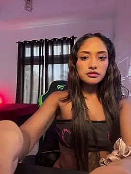 VictoireFeller online show from 4, 2, 2026