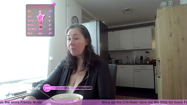 MilfGina online show from 7, 11, 2025