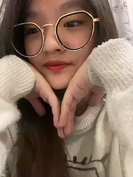 Krixxi22 online show from 11, 2, 2025