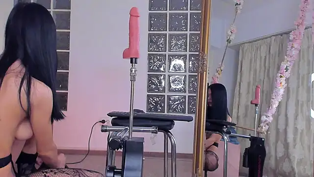 Snapshot of JassyeJoy chatting on 18, 11, 2025 JassyeJoy online show from 18, 11, 2025