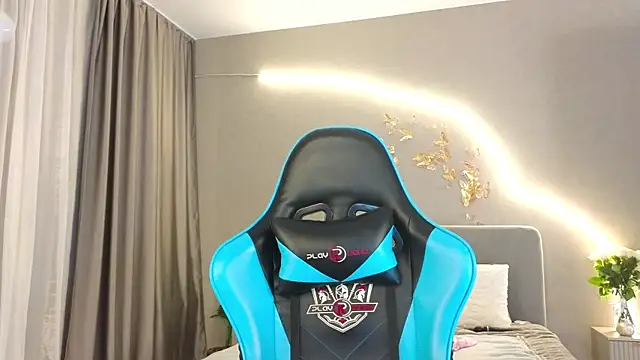 Snapshot of BBabyShark chatting on 1, 3, 2025 BBabyShark online show from 1, 3, 2025
