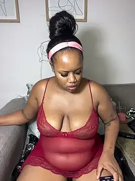 Snapshot of MimiCurves chatting on 26, 2, 2025 MimiCurves online show from 26, 2, 2025