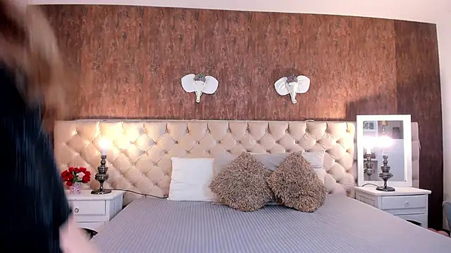 MeganLorensx online show from 18, 5, 2026