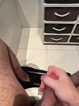 Snapshot of Deralboaus01 chatting on 8, 2, 2025 Deralboaus01 online show from 8, 2, 2025