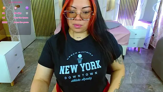 martinna tay online show from 8, 11, 2025