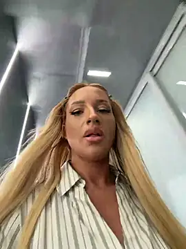 LovingBlondie online show from 15, 1, 2026