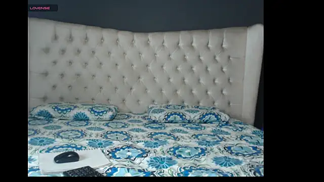 Snapshot of nichole_bree_ chatting on 12, 9, 2025 nichole bree  online show from 12, 9, 2025