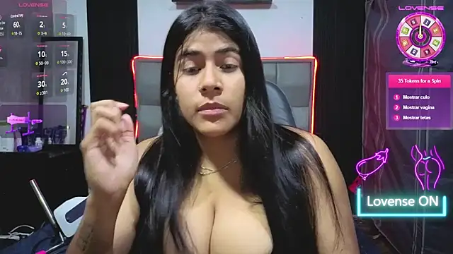 Snapshot of Rubi_boobs_ chatting on 8, 5, 2026 Rubi boobs online show from 8, 5, 2026