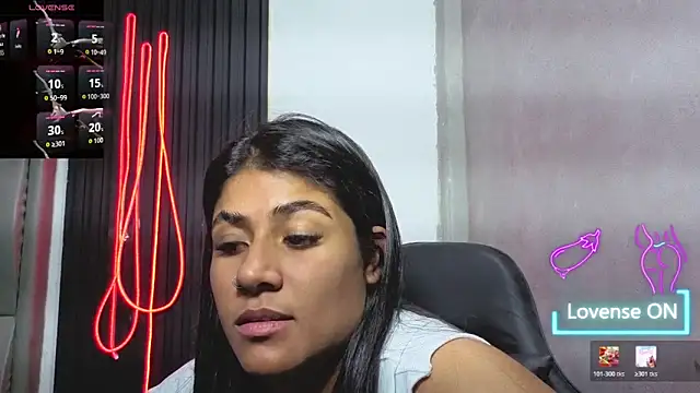 Snapshot of Rubi_boobs_ chatting on 31, 5, 2026 Rubi boobs online show from 31, 5, 2026