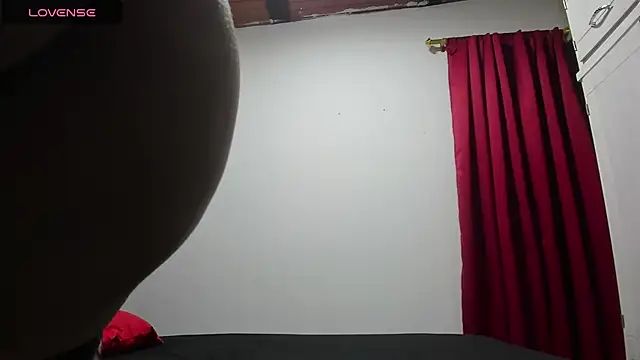 Snapshot of DAYANA_BIG_COCK chatting on 21, 6, 2026 DAYANA BIG COCK online show from 21, 6, 2026