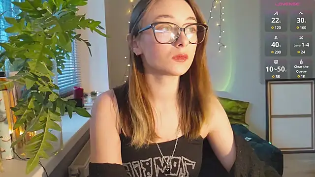 Snapshot of monlight__dana chatting on 23, 12, 2024 monlight  dana online show from 23, 12, 2024