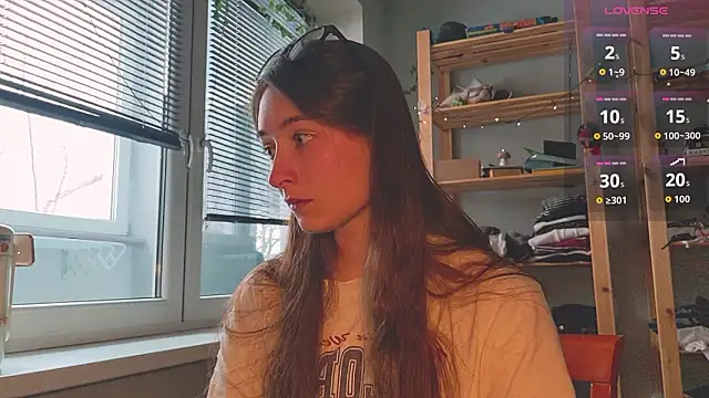 Snapshot of monlight__dana chatting on 5, 2, 2026 monlight dana online show from 5, 2, 2026