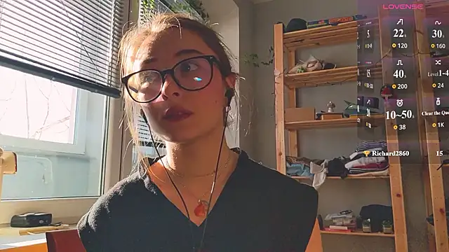 Snapshot of monlight__dana chatting on 8, 2, 2026 monlight dana online show from 8, 2, 2026