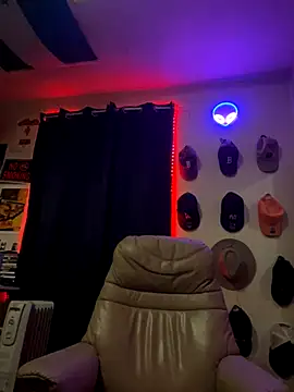 Snapshot of GersonGil1 chatting on 28, 10, 2025 GersonGil1 online show from 28, 10, 2025