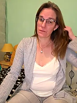 SpiceLea online show from 30, 11, 2025