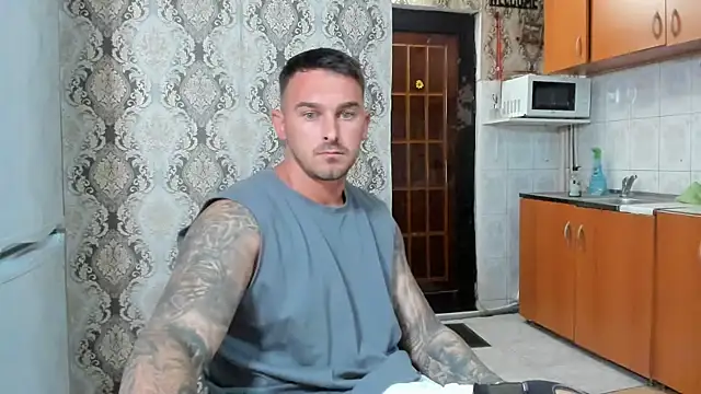 Snapshot of Jonmusclemaster chatting on 24, 7, 2026 Jonmusclemaster online show from 24, 7, 2026