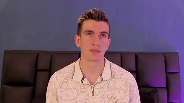 MikaelSlow online show from 4, 2, 2026