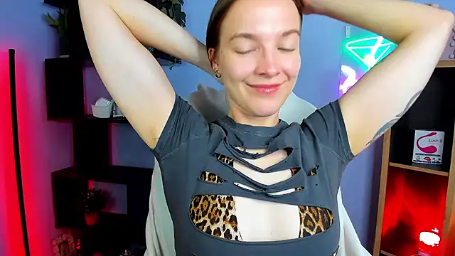 kenzie x online show from 31, 10, 2025