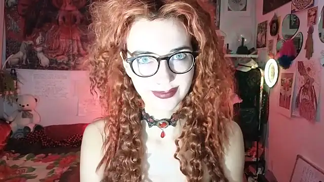 Snapshot of TatianaRomanov chatting on 6, 6, 2026 TatianaRomanov online show from 6, 6, 2026