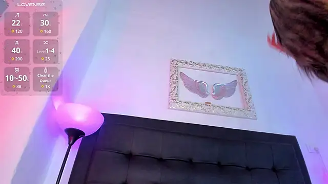 Mia 222 online show from 26, 2, 2025