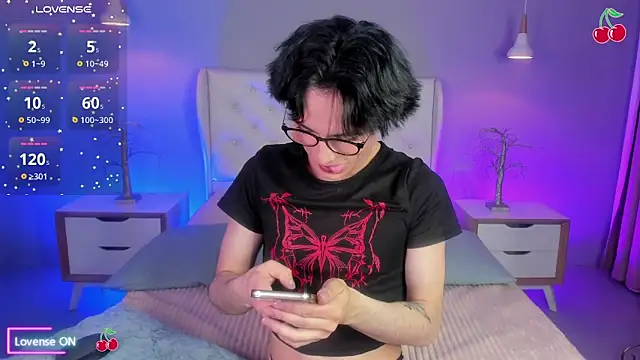 cherryy boy online show from 12, 9, 2025