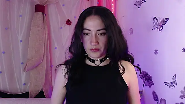 Snapshot of Tanya_WorldBondage chatting on 15, 7, 2026 Tanya WorldBondage online show from 15, 7, 2026