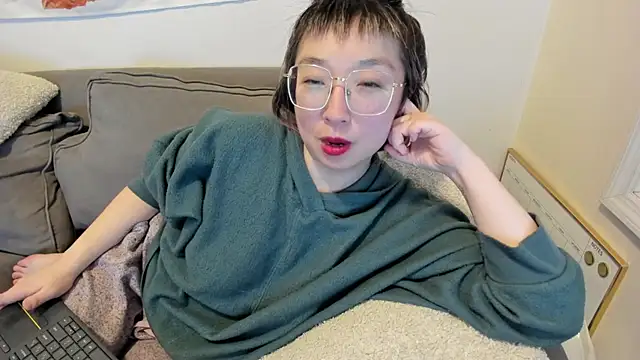 Snapshot of luxgray chatting on 10, 3, 2025 luxgray online show from 10, 3, 2025