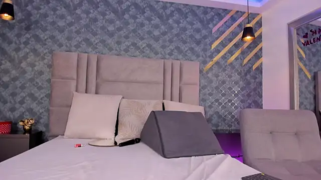 Snapshot of NiiaMoore chatting on 9, 3, 2025 NiiaMoore online show from 9, 3, 2025