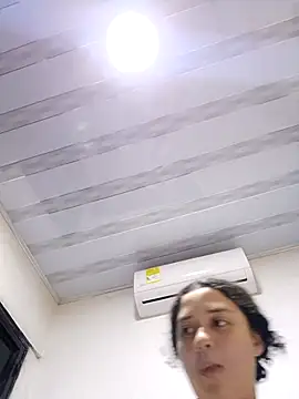 Snapshot of Liancy chatting on 5, 3, 2026 Liancy online show from 5, 3, 2026