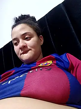 Snapshot of Liancy chatting on 4, 4, 2026 Liancy online show from 4, 4, 2026