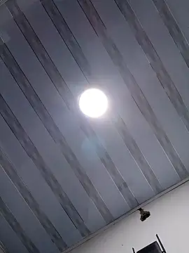 Snapshot of Liancy chatting on 12, 4, 2026 Liancy online show from 12, 4, 2026