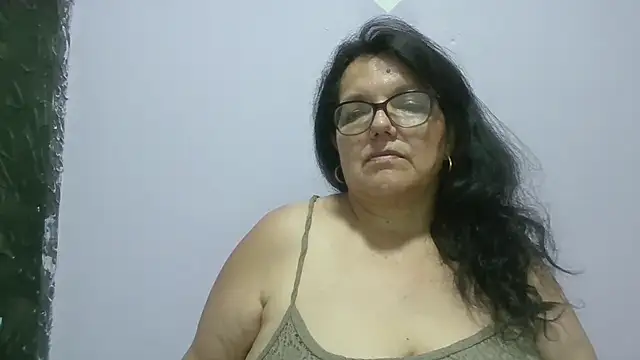 kassandra02 online show from 14, 4, 2026