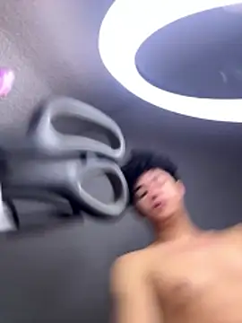 Snapshot of DavidfullOFlove chatting on 8, 1, 2026 DavidfullOFlove online show from 8, 1, 2026