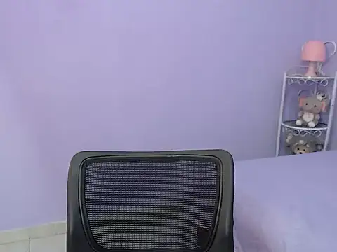 Snapshot of ariel_milk chatting on 26, 1, 2025 ariel milk online show from 26, 1, 2025