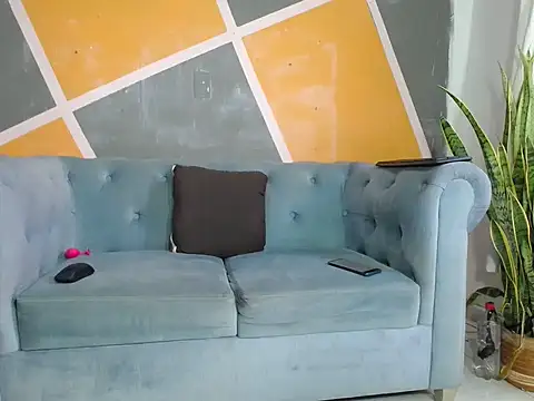 daniela starks online show from 10, 3, 2026